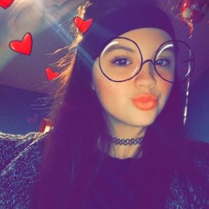 Meet your Posher, Savannah